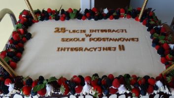 Piknik z okazji 25-lecia integracji w SPI nr 11