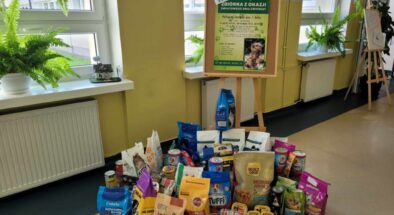 „Pełna miska dla psa i kota”